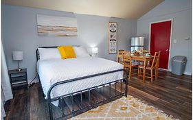 Downtown Accessible New 1Br1Ba Cozy Studio